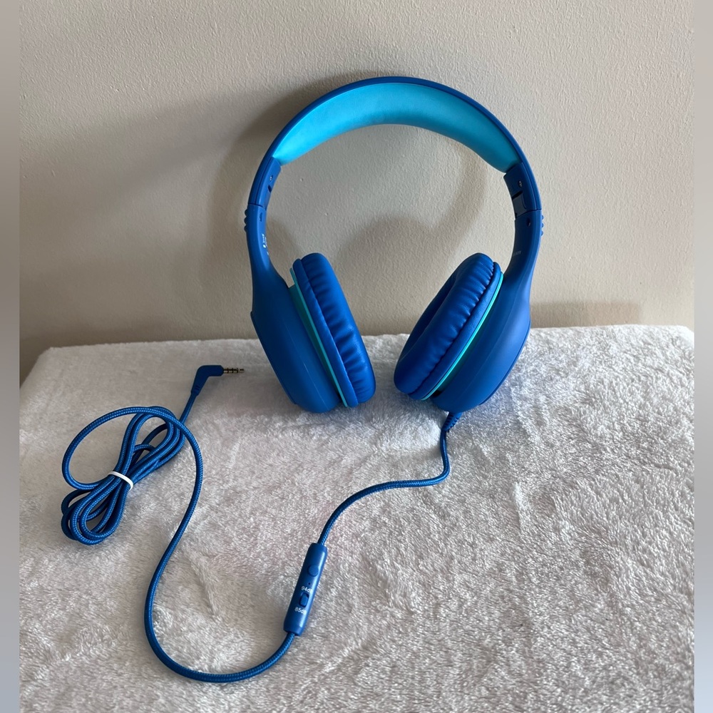 Over-Ear Foldable Wired Kids Headphones